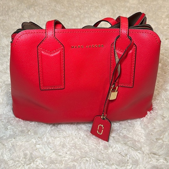 Marc Jacobs Handbags - Red Marc Jacobs Handbag Purse Shoulder Bag
